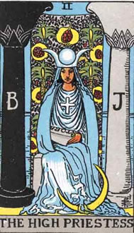 Tarot THE HIGH PRIESTESS